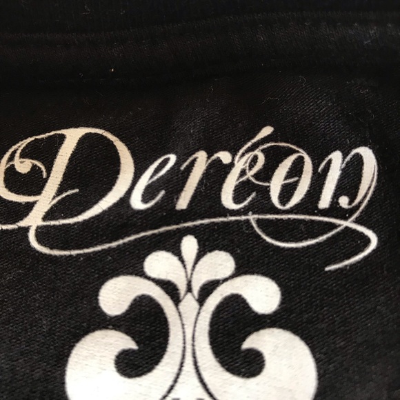 DEREON Black T-Shirt - Picture 2 of 5